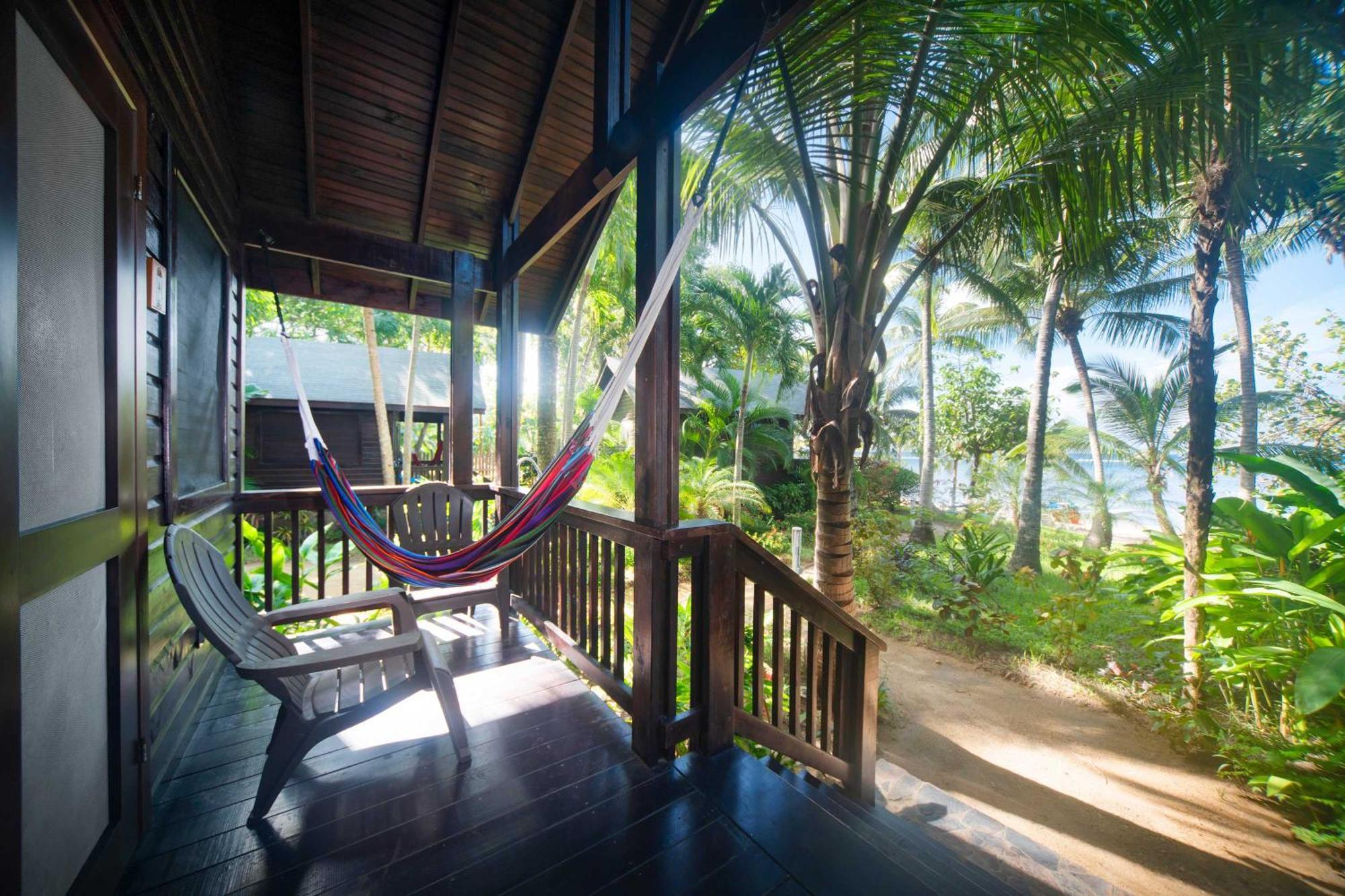 Puerta Azul Hotel Sandy Bay Ruang foto