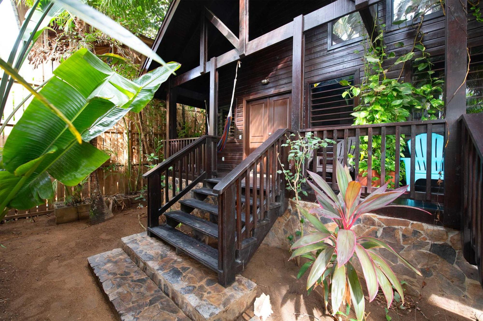 Puerta Azul Hotel Sandy Bay Ruang foto