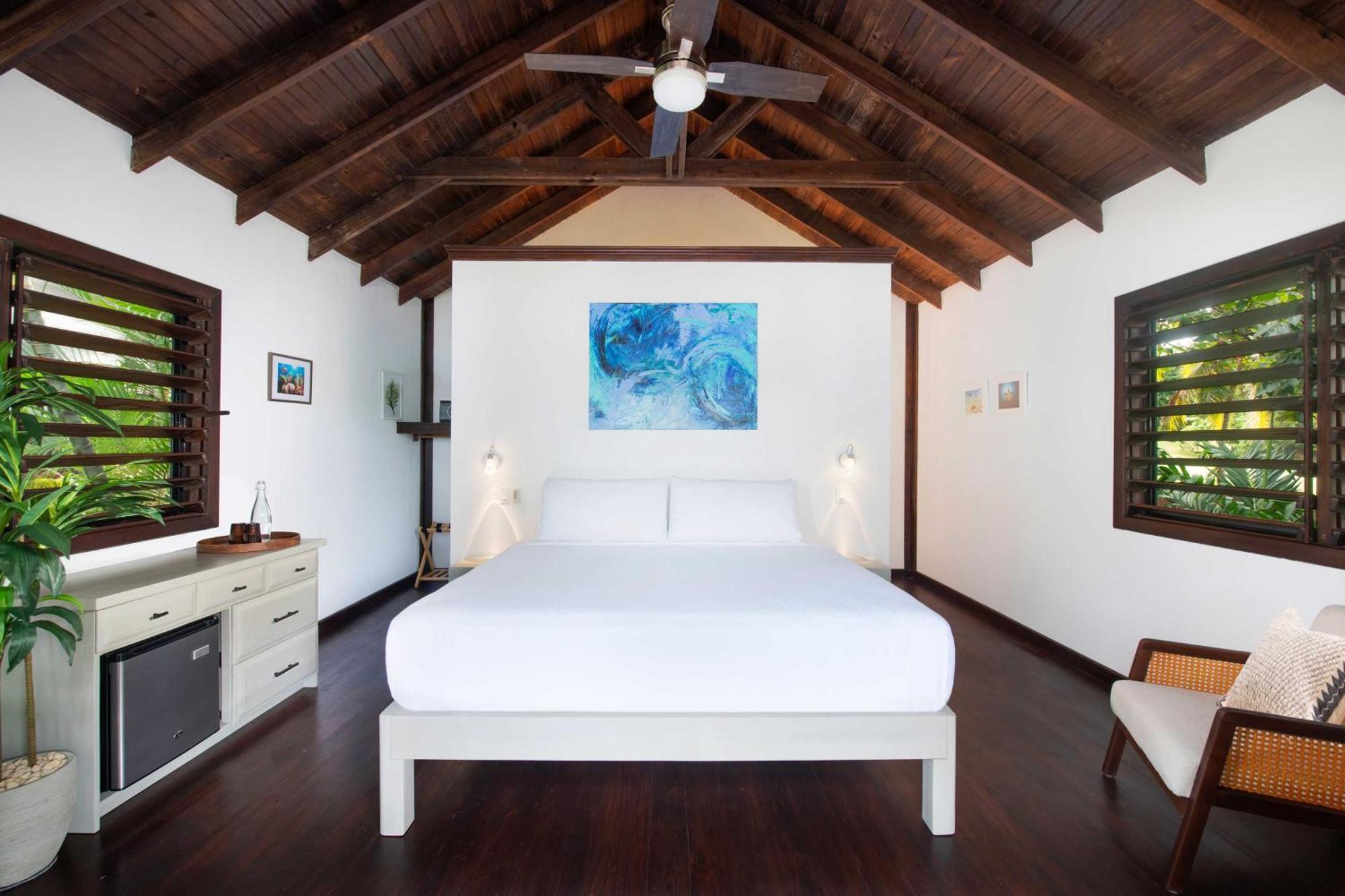 Puerta Azul Hotel Sandy Bay Ruang foto